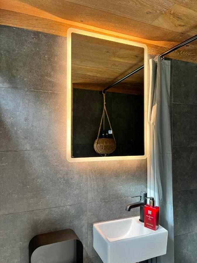 Willa Bramble Tiny House Zărneşti Zewnętrze zdjęcie